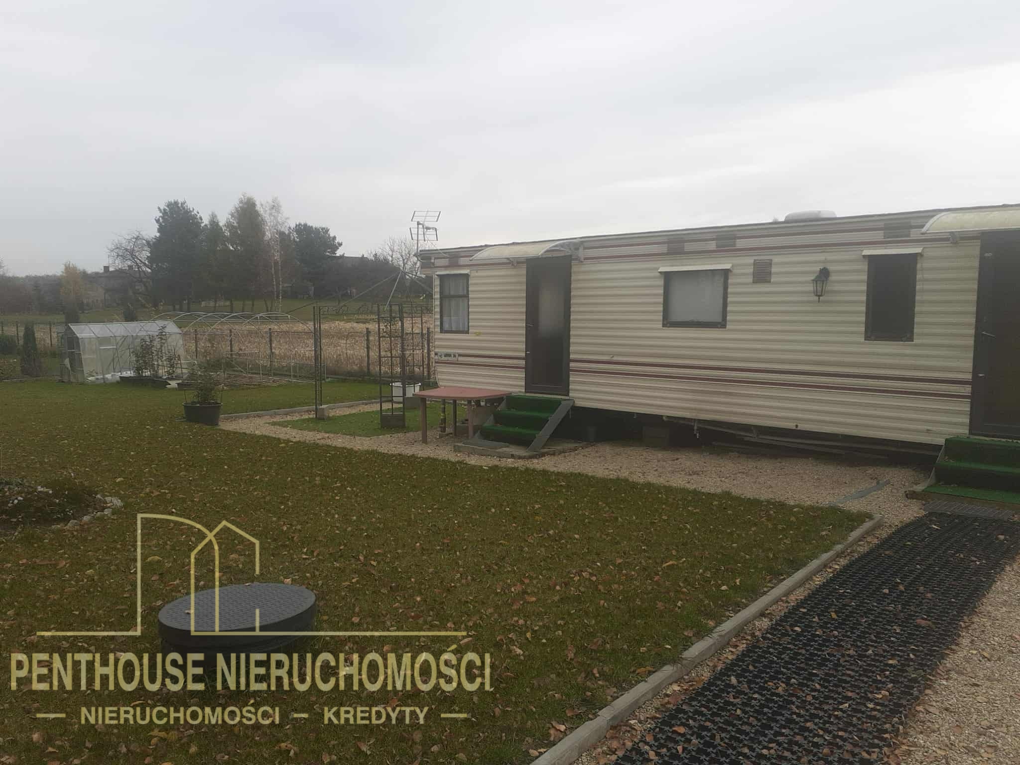 Z DOMKIEM HOLENDERSKIM