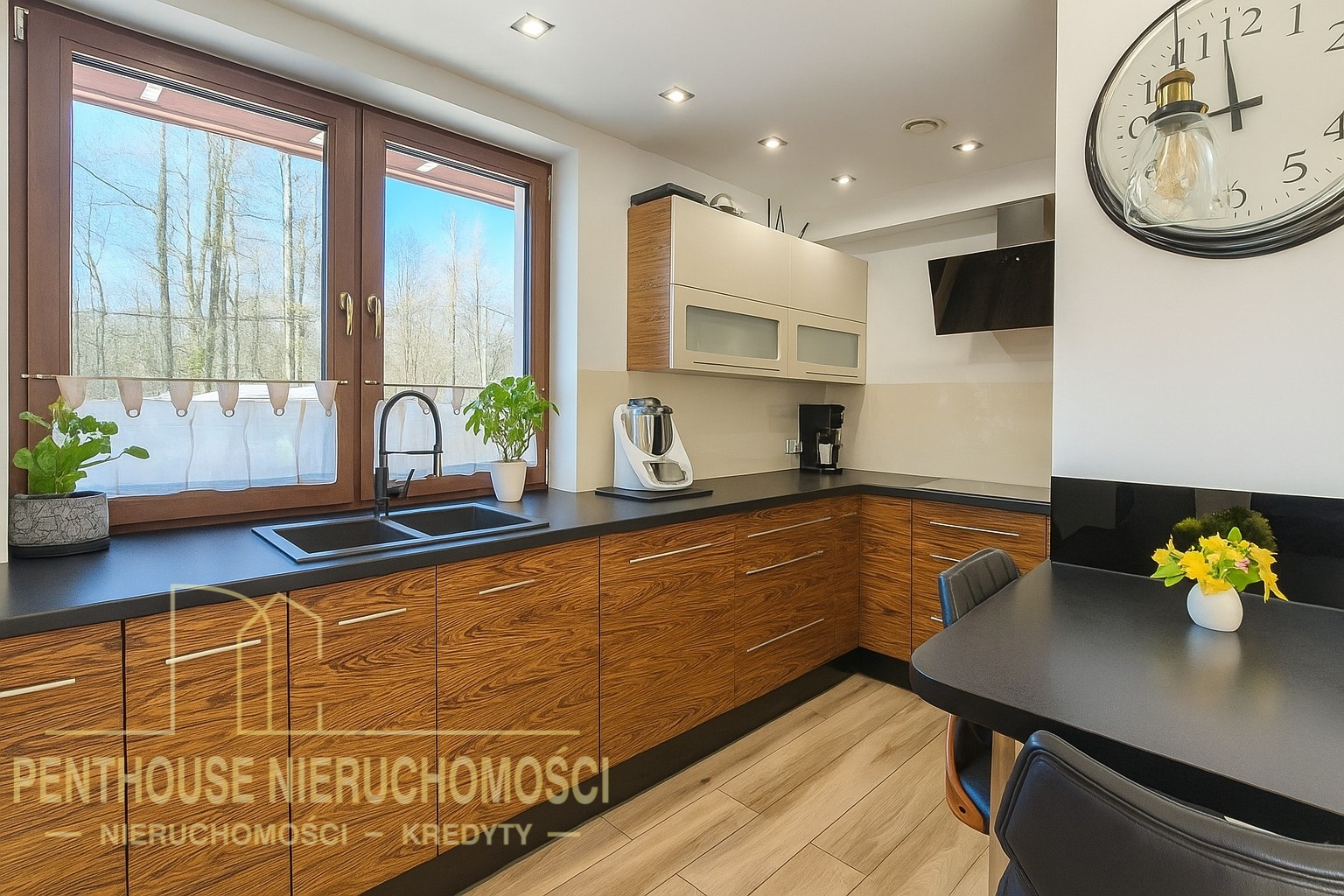 Zdjęcie nieruchomości