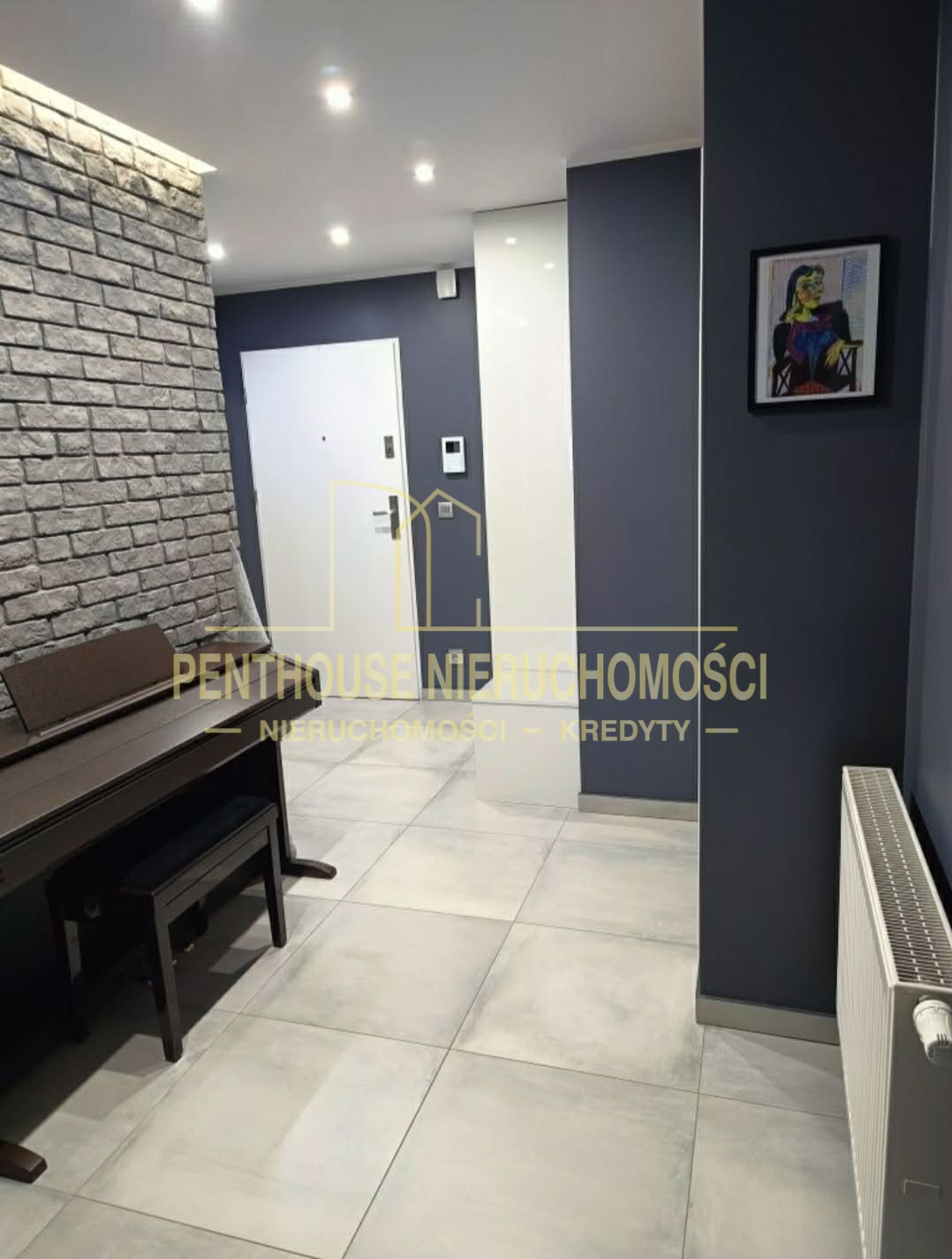 BEZCZYNSZOWE Z MIEJSCEM PARKINGOWYM