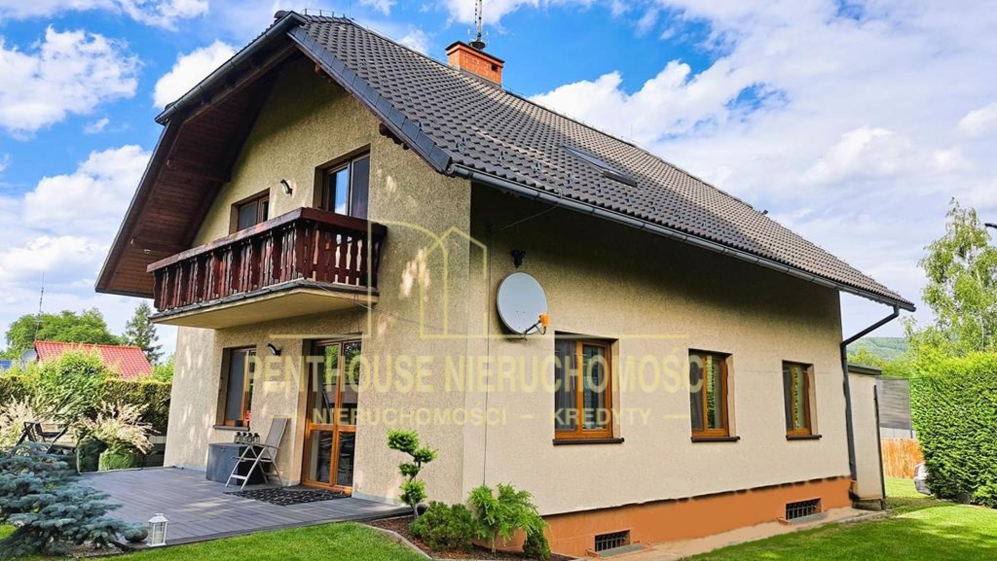 PRZESTRONNY Z PRZESTRZENIĄ RELAKSU