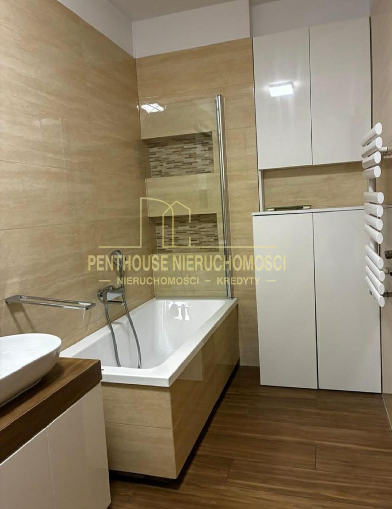 SEGMENT Z ODRÓDKIEM