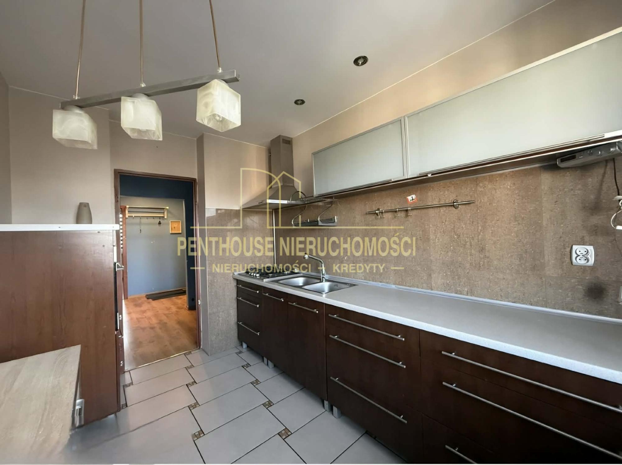 PRZESTRONNE Z OSOBNYM WC